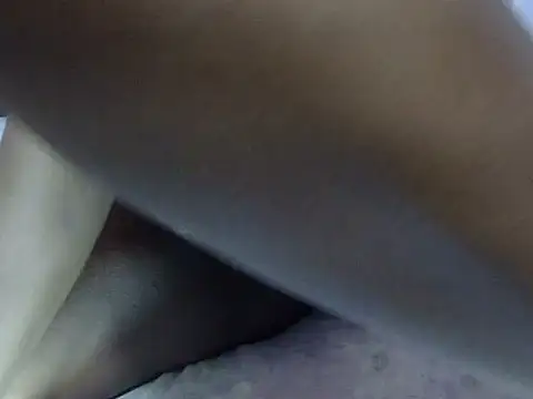 Snapshot of chewy-pudding chatting on March 22, 3:09 am chewy-pudding online show from March 22, 3:09 am