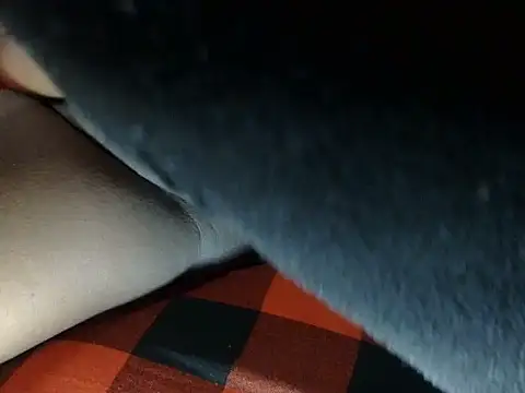 Snapshot of chewy-pudding chatting on September 18, 3:03 pm chewy-pudding online show from September 18, 3:03 pm