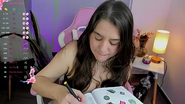 Tamara m  online show from September 23, 4:54 pm