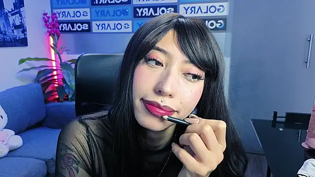 Snapshot of LilithCooperr_ chatting on May 1, 4:44 pm LilithCooperr online show from May 1, 4:44 pm