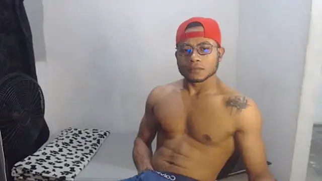 grandominantex1 online show from December 14, 10:58 pm