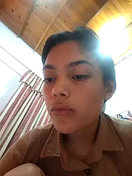 Snapshot of littlemelii chatting on December 27, 11:42 pm littlemelii online show from December 27, 11:42 pm