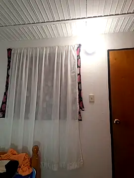 littlemelii online show from May 15, 9:11 pm