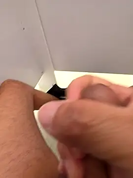 Sexy Men21 online show from May 8, 8:25 pm