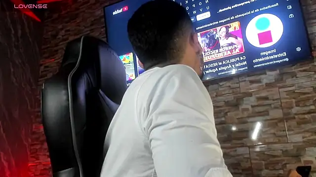 Seth Owner online show from February 18, 1:34 am