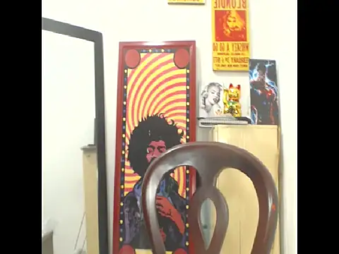 Snapshot of MikeRiverx chatting on September 28, 11:32 pm MikeRiverx online show from September 28, 11:32 pm