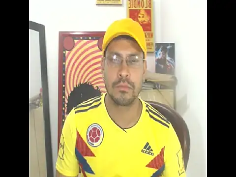 Snapshot of MikeRiverx chatting on February 7, 4:49 am MikeRiverx online show from February 7, 4:49 am