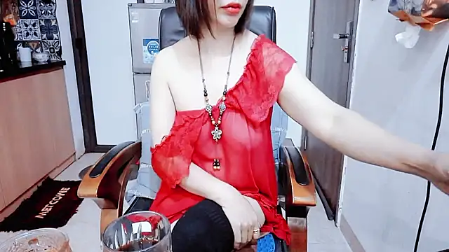 Snapshot of Miu-Le chatting on February 22, 6:06 pm Miu-Le online show from February 22, 6:06 pm