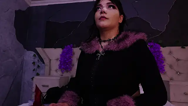 AmberGreyy  online show from July 10, 8:11 pm