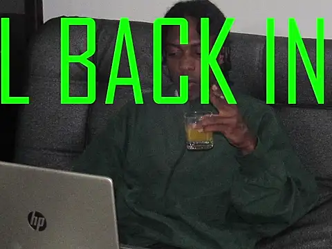 Larry-n-clouds online show from May 29, 9:02 pm