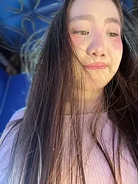 Snapshot of Asianpie_ chatting on February 10, 12:59 am Asianpie online show from February 10, 12:59 am