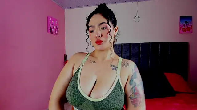 KayllaEvanss  online show from December 14, 3:15 pm