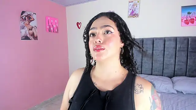 KayllaEvanss  online show from March 15, 10:11 pm