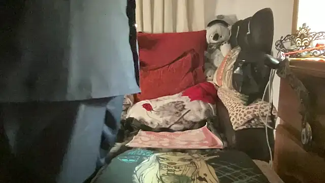 EroticVenetian online show from February 17, 7:16 am