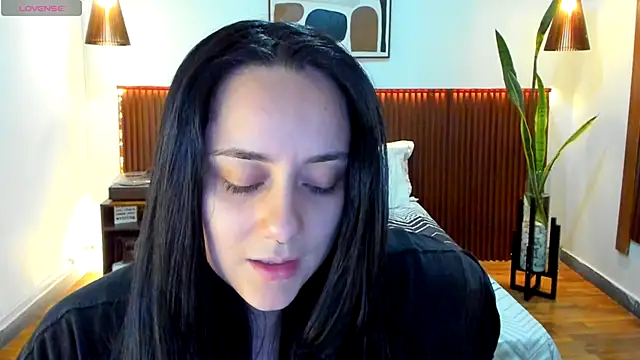 KatherineBond online show from November 13, 7:13 pm