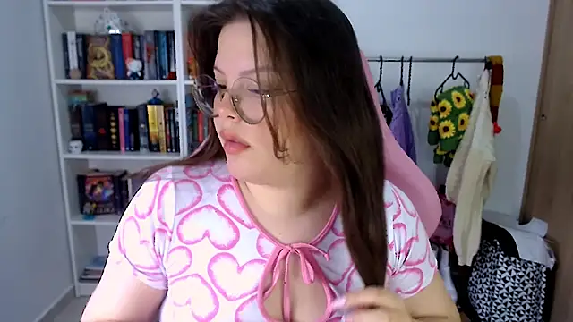 Snapshot of Gabiwaifu chatting on November 23, 8:52 pm Gabiwaifu online show from November 23, 8:52 pm