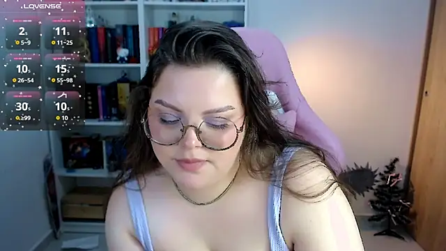 Snapshot of Gabiwaifu chatting on December 18, 1:33 am Gabiwaifu online show from December 18, 1:33 am