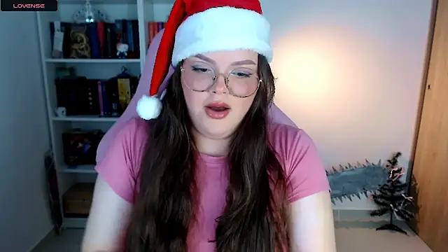 Snapshot of Gabiwaifu chatting on December 19, 11:23 pm Gabiwaifu online show from December 19, 11:23 pm