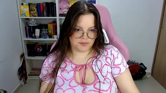 Snapshot of Gabiwaifu chatting on February 21, 12:11 am Gabiwaifu online show from February 21, 12:11 am