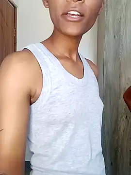 kelsie421 online show from December 29, 6:14 am