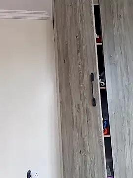 kelsie421 online show from January 15, 5:29 am