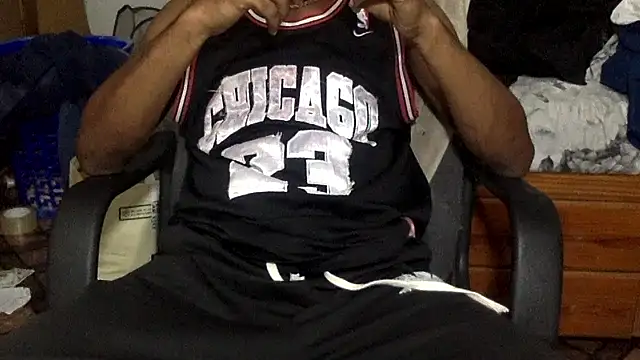 BBC JoyBoi online show from March 6, 9:53 pm