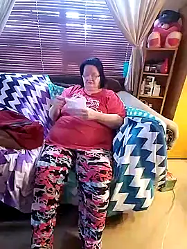 Bayou Woman68 online show from July 28, 4:39 pm