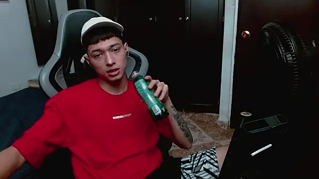 aaron blug online show from February 8, 10:02 pm