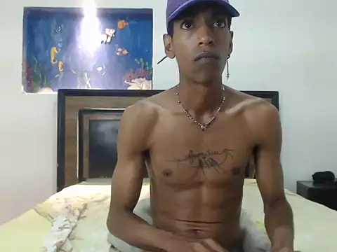 AlbertBigCock online show from February 15, 6:21 am