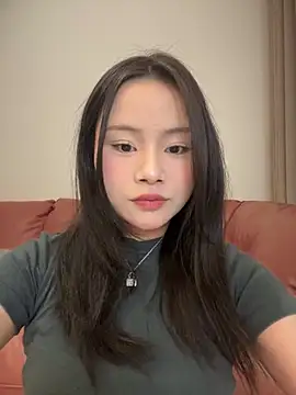 Hot Mm online show from January 19, 10:17 am