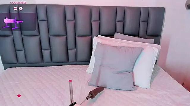 Abbyadams online show from November 29, 3:09 am