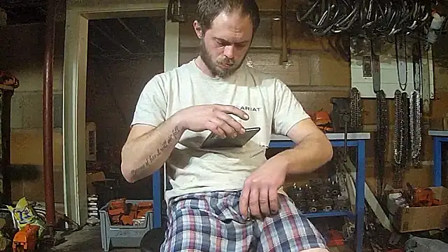 Bigoleslong98765 online show from March 7, 5:37 am