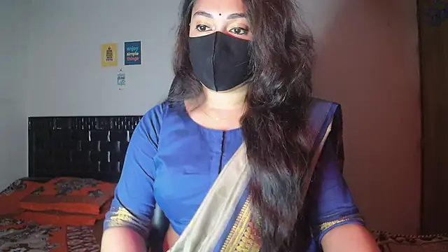 Most-Beautiful-Queen online show from January 12, 7:08 pm