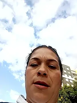 Snapshot of Aliciia_cute1 chatting on February 25, 10:19 pm Aliciia cute1 online show from February 25, 10:19 pm