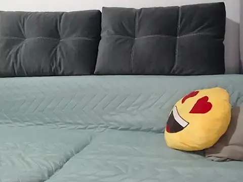  JustmeHere  online show from April 18, 6:56 pm