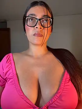 kathii95 online show from May 18, 1:35 am