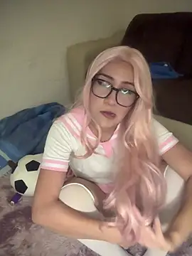 LunaAurora3 online show from April 2, 5:38 am