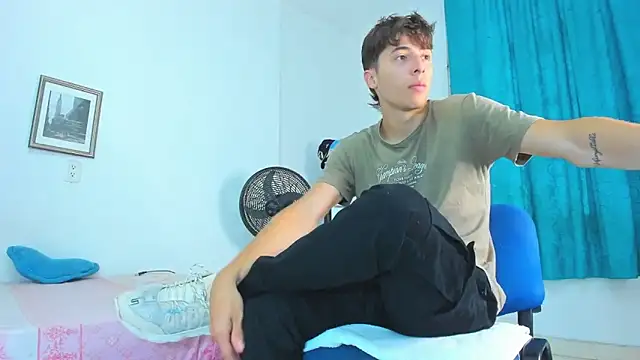 AlessandroDybala online show from March 3, 12:22 pm