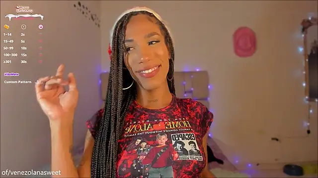 turabbitxx online show from December 22, 6:49 am