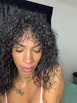 turabbitxx online show from February 14, 4:09 pm