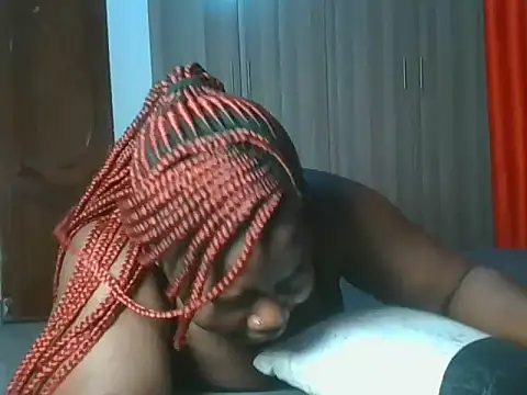 Snapshot of freaky_juicy chatting on July 10, 11:46 am freaky juicy online show from July 10, 11:46 am