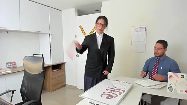 susana monroy online show from November 23, 6:52 pm