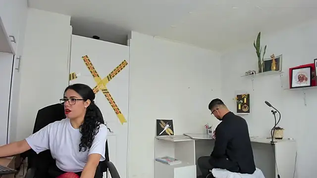 susana monroy online show from December 2, 4:35 pm