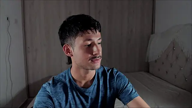 dimitri targaryen online show from April 18, 8:29 am