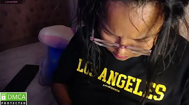 KittyHot20 online show from February 25, 1:09 am