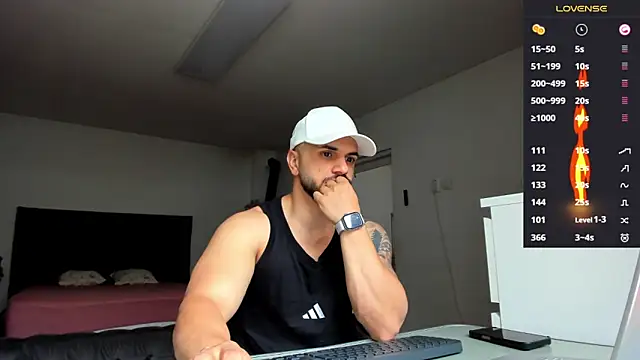 supermanboy94 online show from April 21, 5:36 am