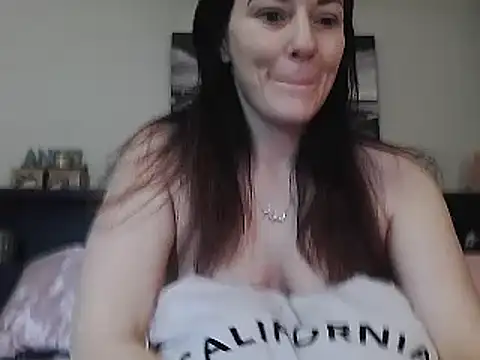 CrystalLakeXO online show from March 9, 10:19 pm