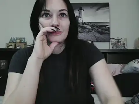 CrystalLakeXO online show from March 21, 8:17 am