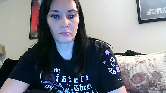 CrystalLakeXO online show from September 16, 3:40 am