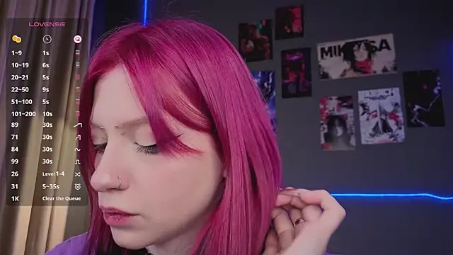 arielabradberry online show from April 4, 1:08 pm